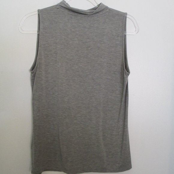 Highline Collective Gray Choker Cut-Out V Neck Sleeveless Top Size M - Picture 6 of 9
